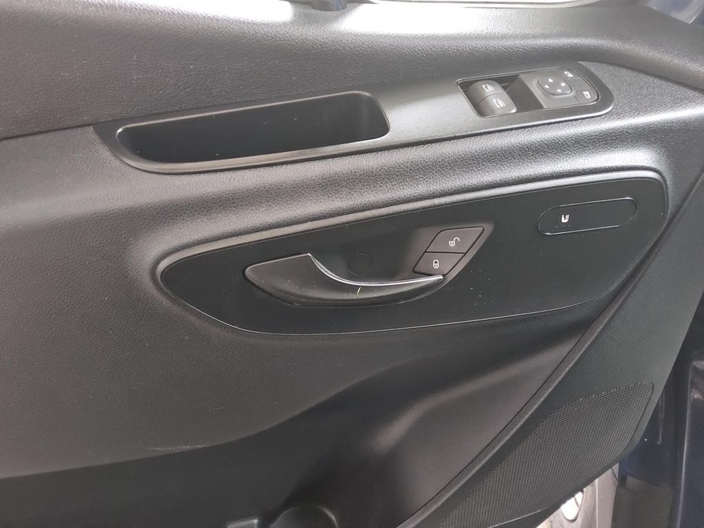 Mercedes-Benz Sprinter 2021