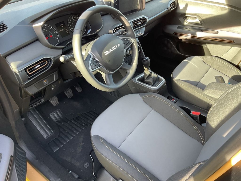 Dacia Sandero 2025