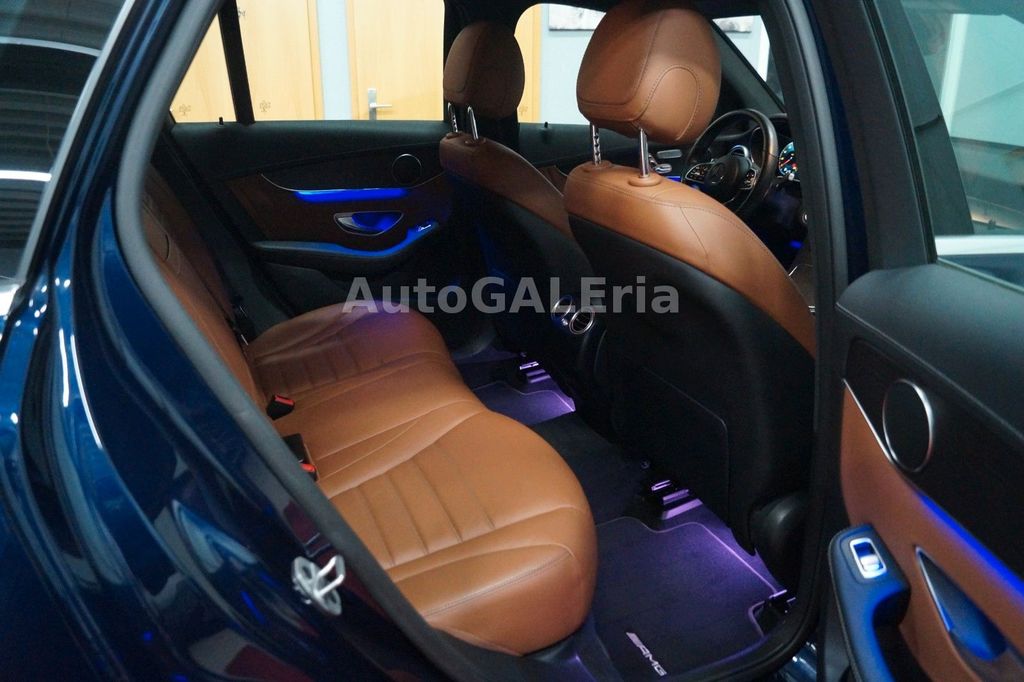 Mercedes-Benz GLC 300 2021