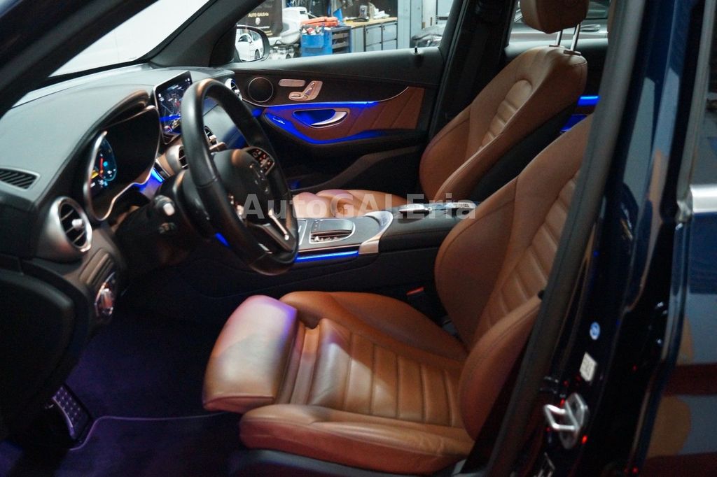 Mercedes-Benz GLC 300 2021