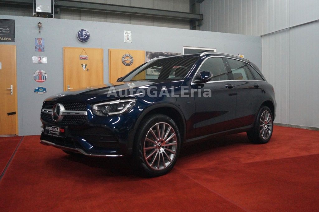 Mercedes-Benz GLC 300 2021