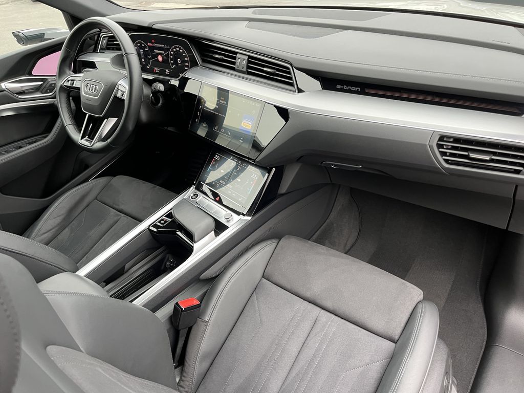 Audi e-tron 2022