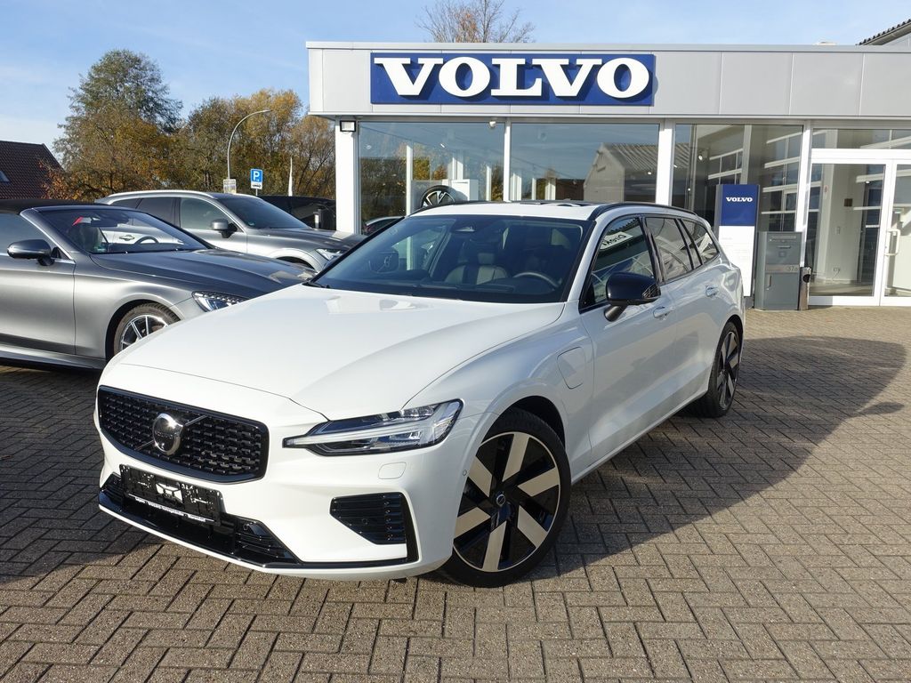 Volvo V60 2025