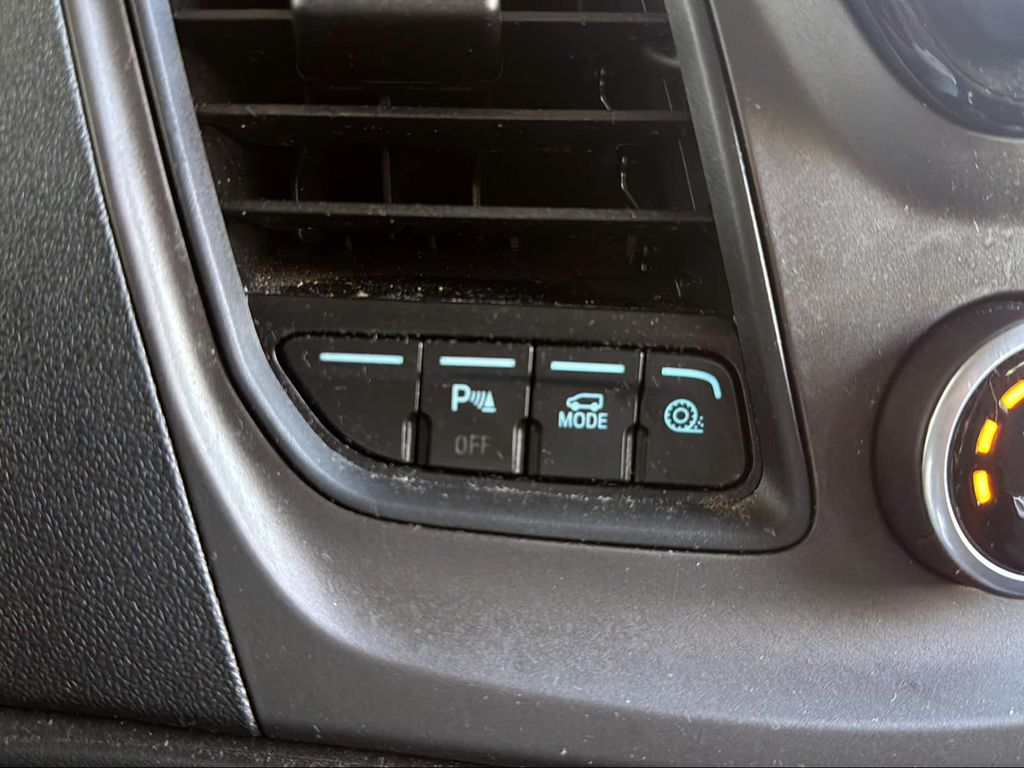 Ford Tourneo Custom 2021