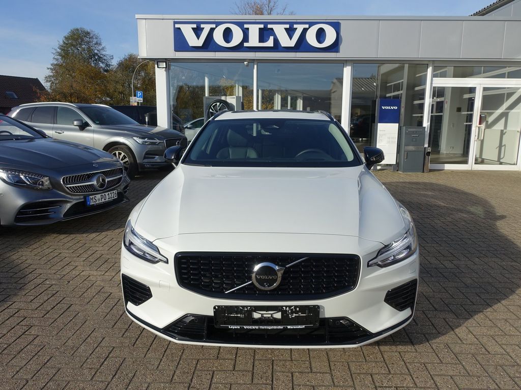 Volvo V60 2025