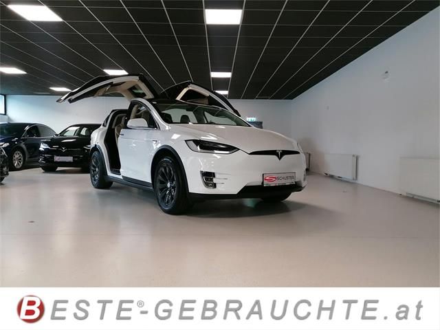 Tesla Model X 2016