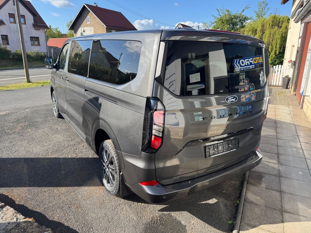 Ford Tourneo Custom 2025