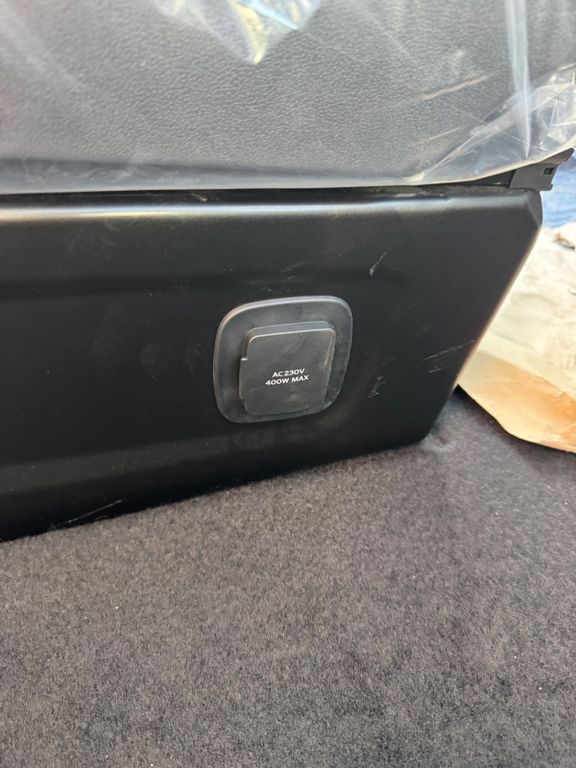 Ford Tourneo Custom 2025