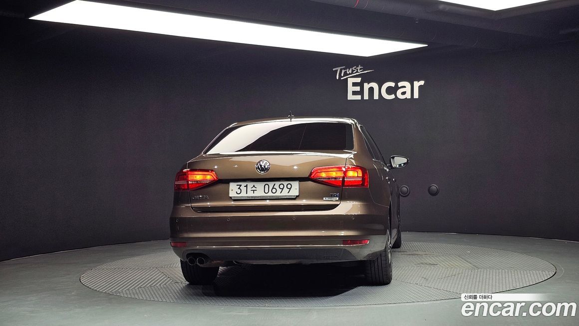 Volkswagen Jetta 2015