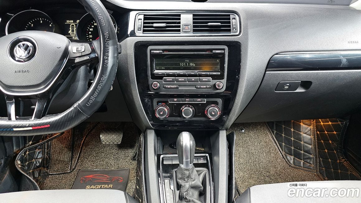 Volkswagen Jetta 2015