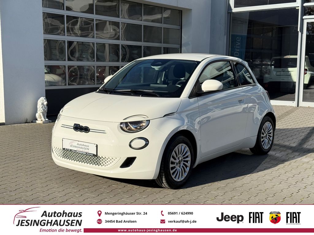 Fiat 500e 2023