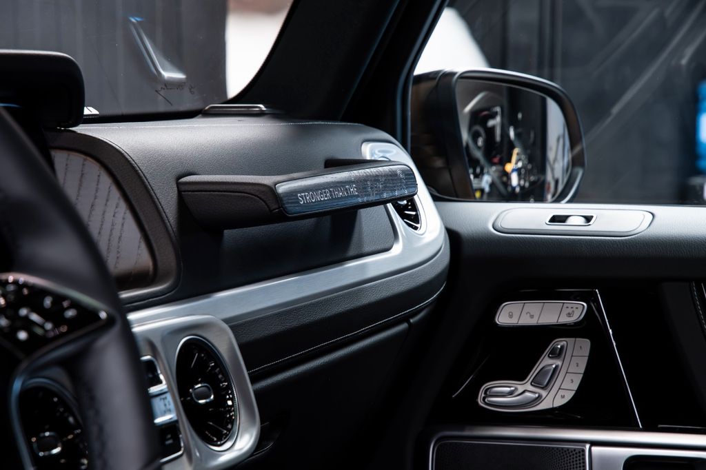 Mercedes-Benz G 450 2025