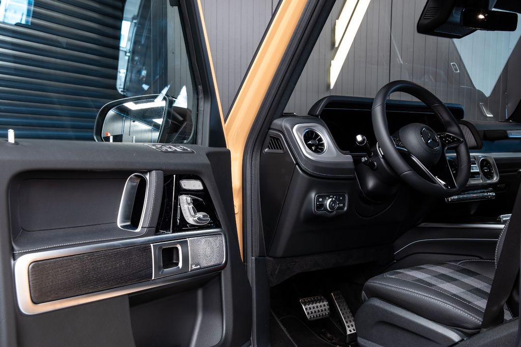 Mercedes-Benz G 450 2025