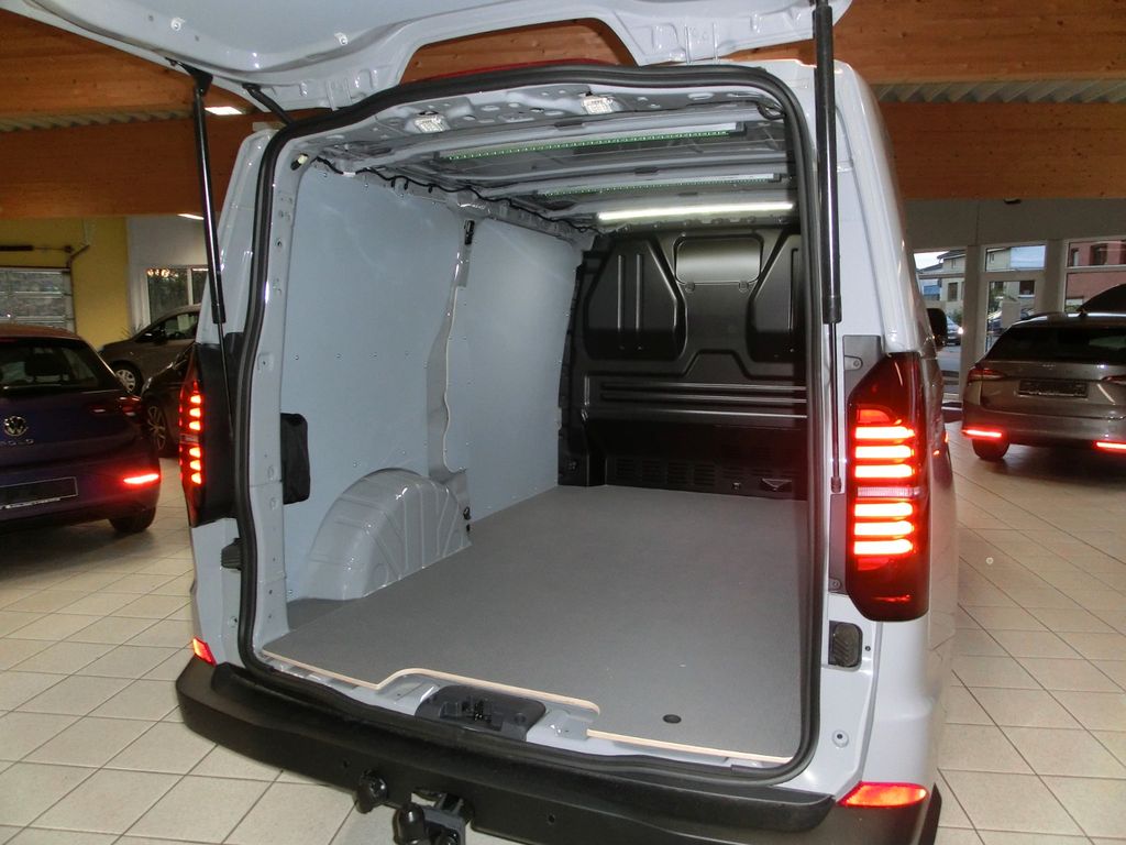 Volkswagen T7 Transporter 2025