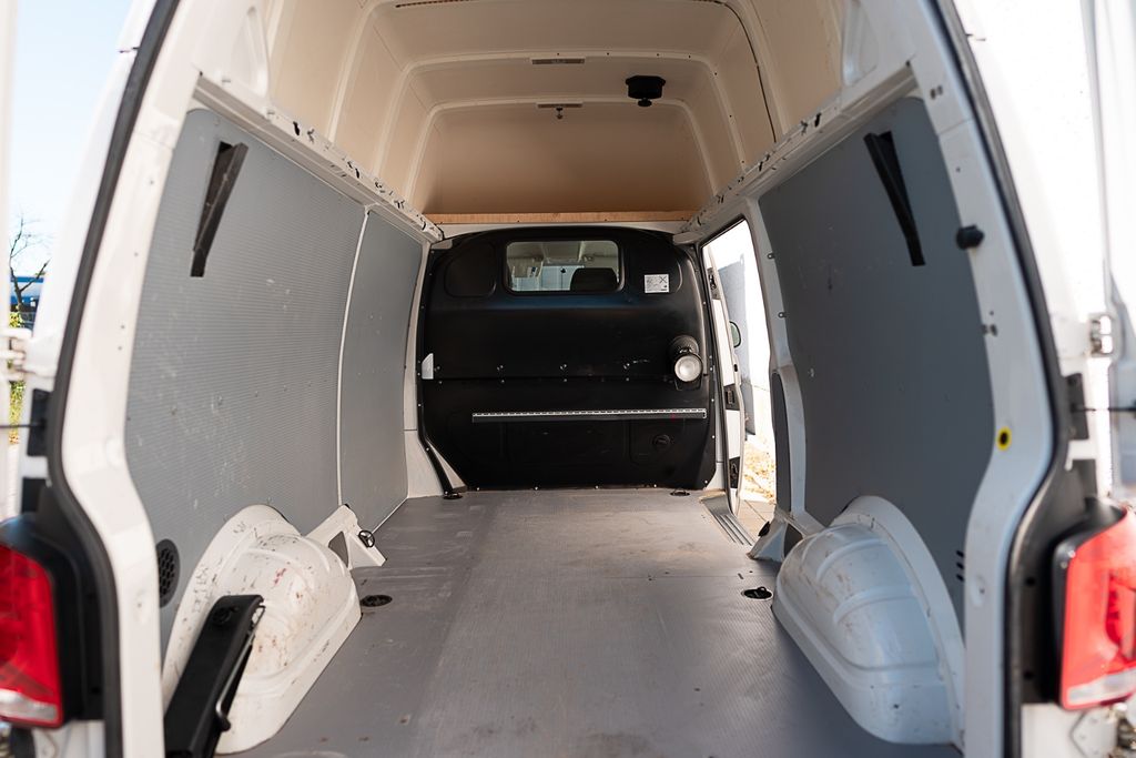 Volkswagen T6 Transporter 2020