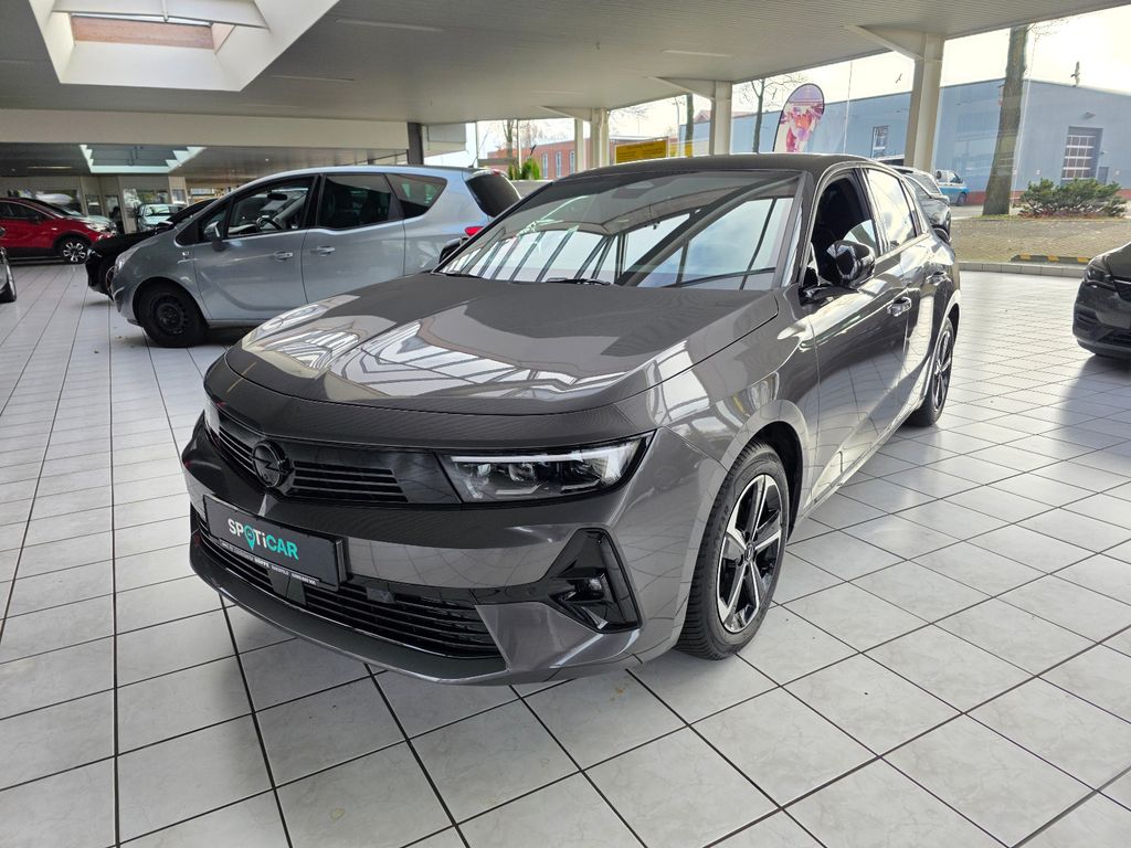 Opel Astra 2024