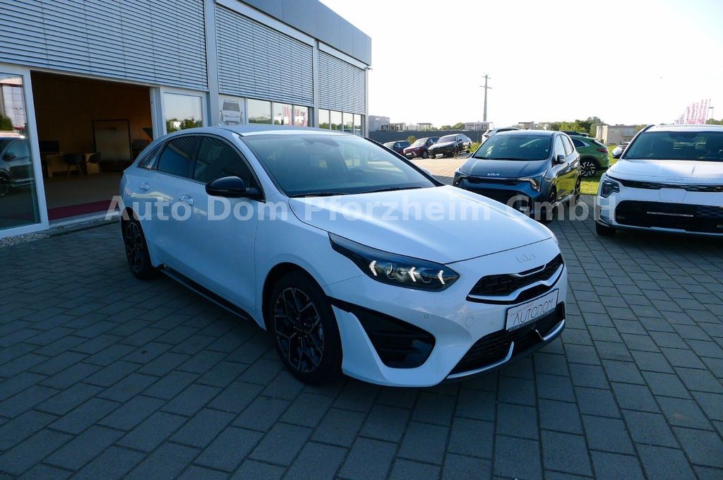 Kia pro cee'd / ProCeed 2024