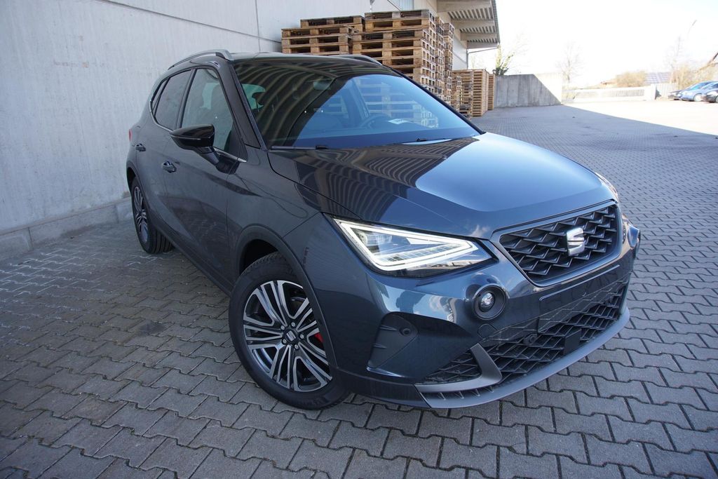 Seat Arona