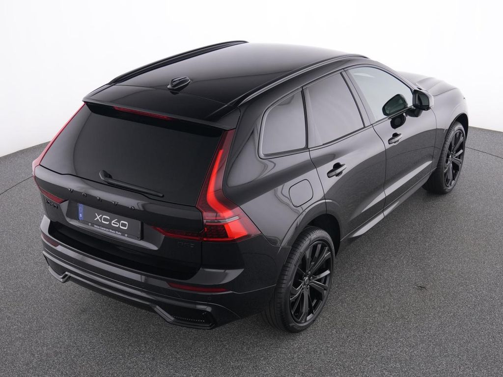 Volvo XC60 2025