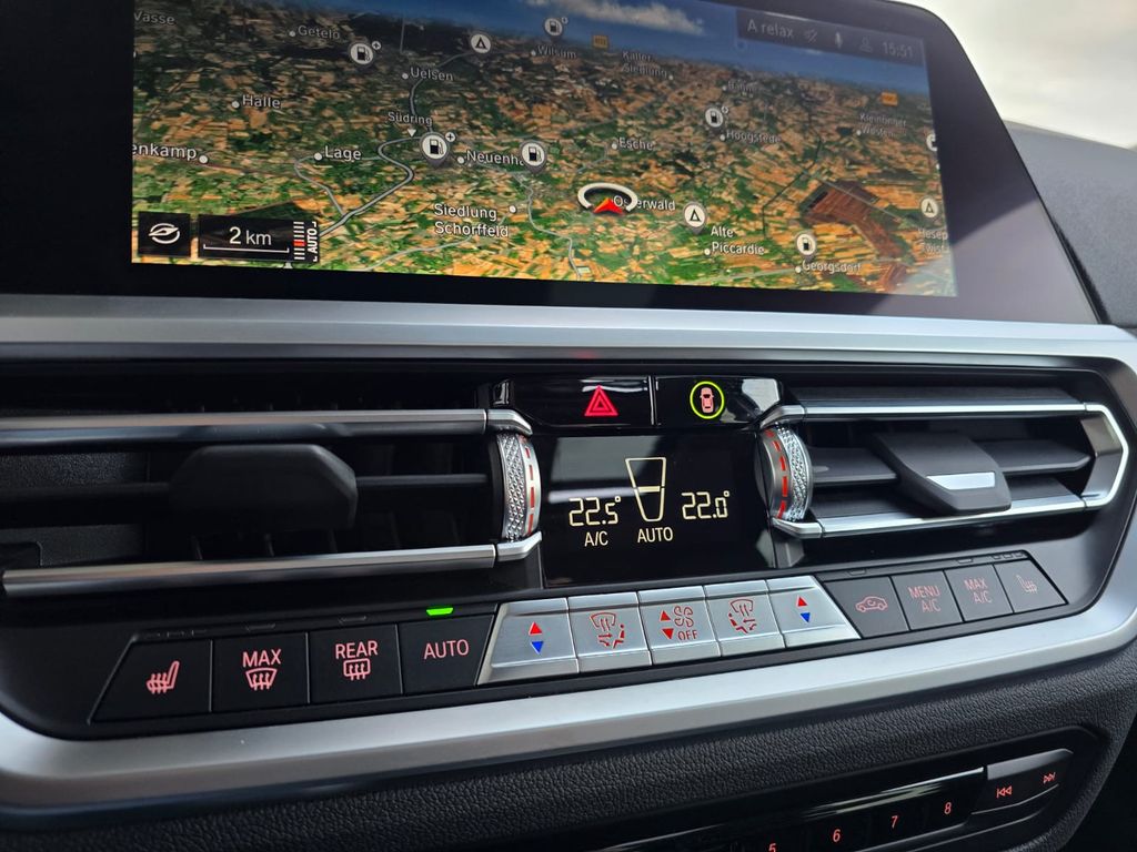 BMW 318 2022