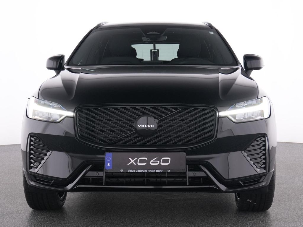 Volvo XC60 2025