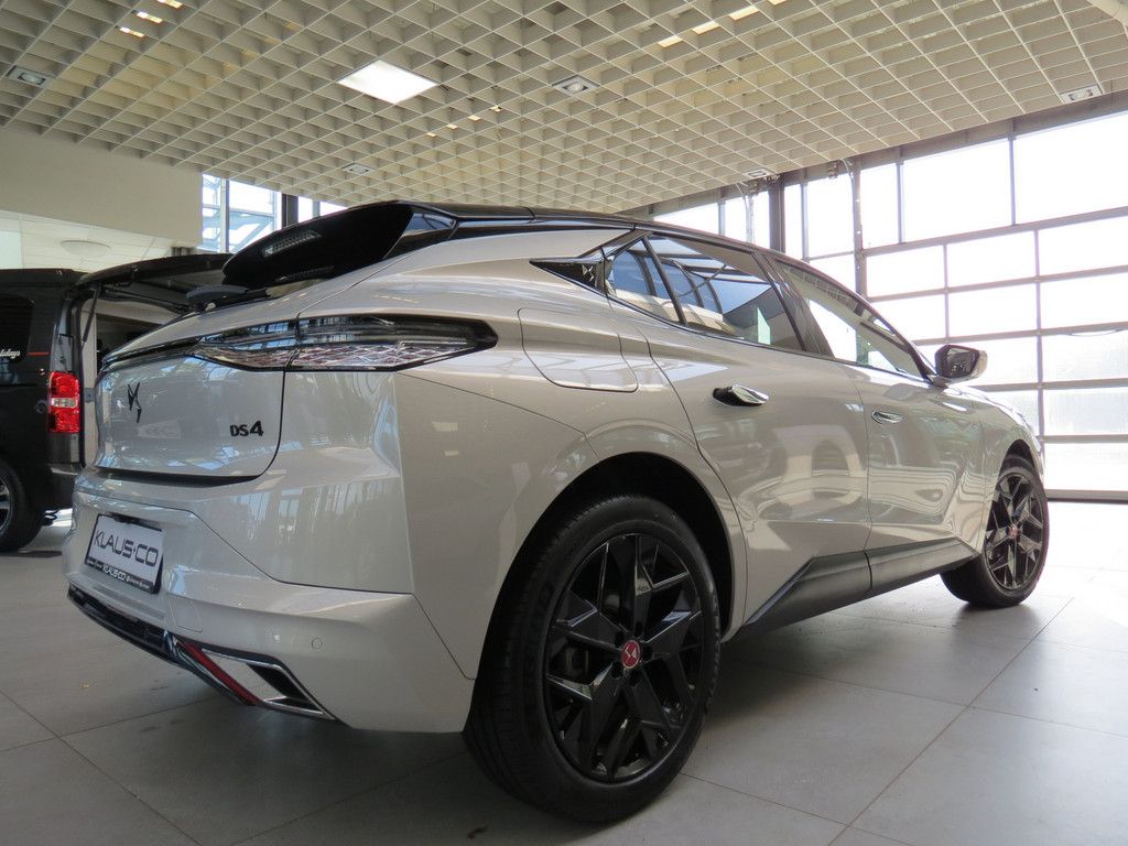 DS Automobiles DS4 2024