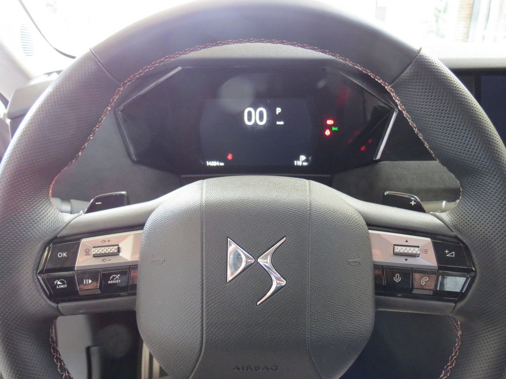 DS Automobiles DS4 2024