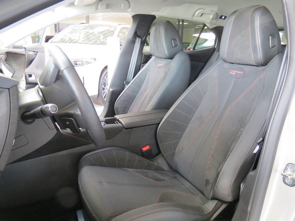 DS Automobiles DS4 2024