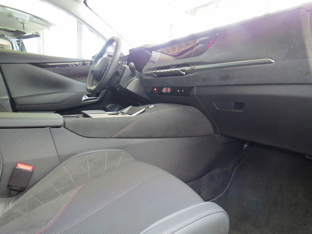 DS Automobiles DS4 2024