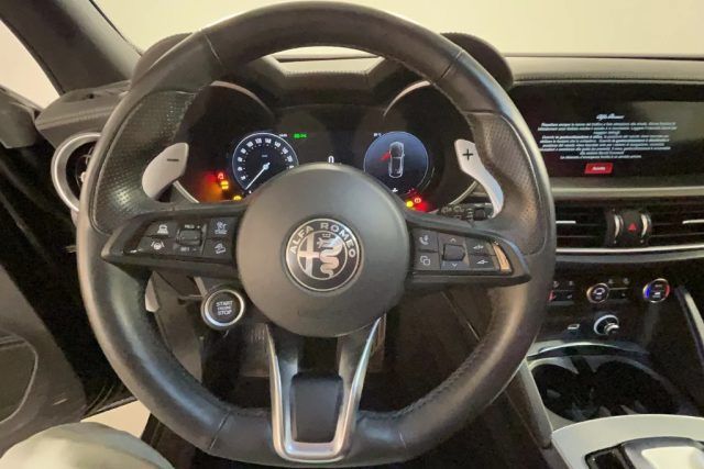 Alfa Romeo Stelvio 2024