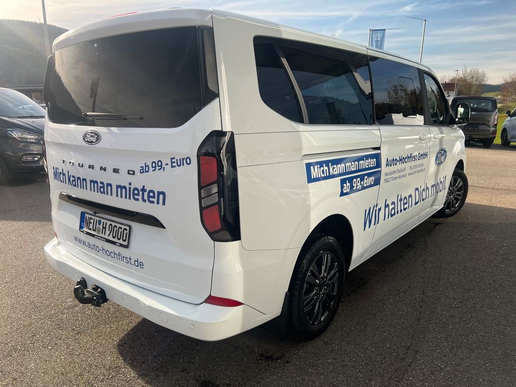 Ford Tourneo Custom 2025