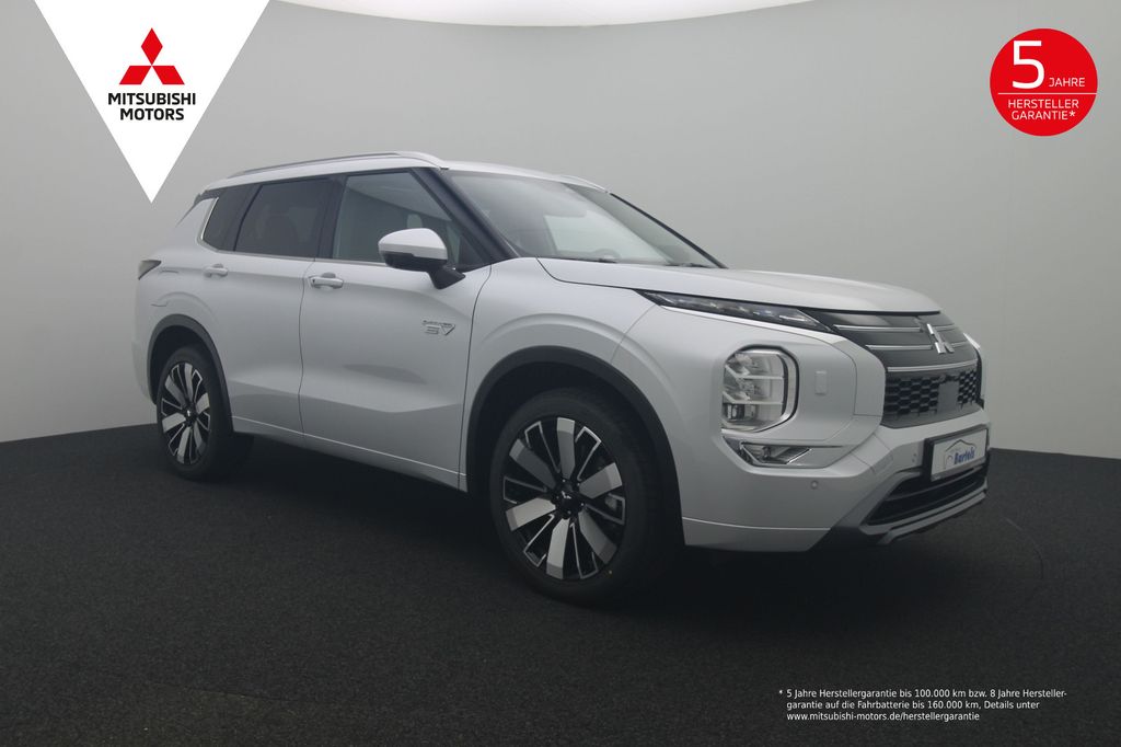 Mitsubishi Plug-in Hybrid Outlander 2025