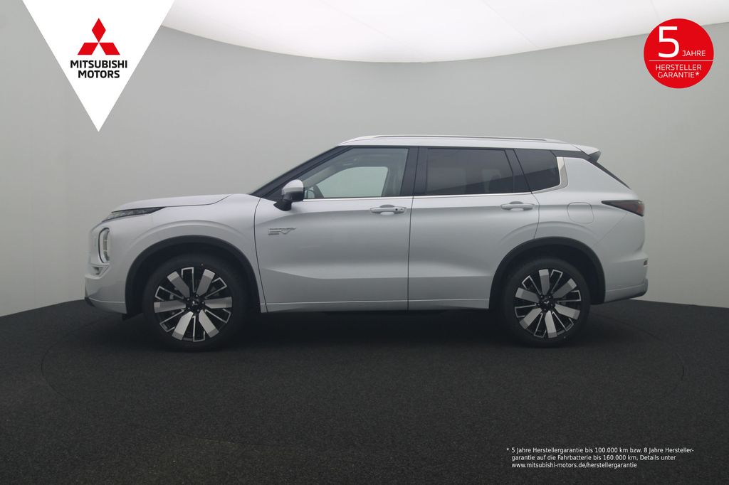 Mitsubishi Plug-in Hybrid Outlander 2025