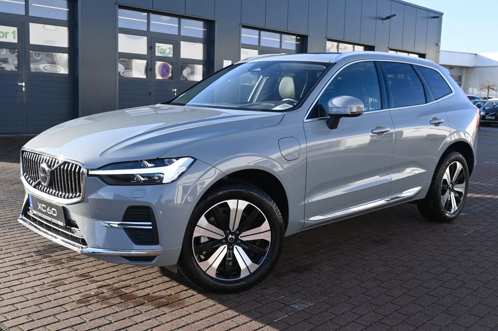 Volvo XC60 2025