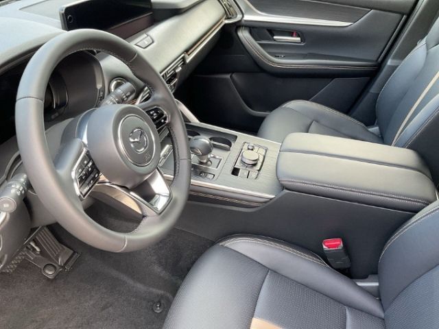 Mazda CX-60 2025