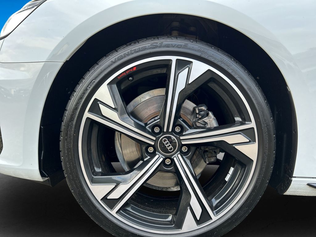 Audi A4 2024