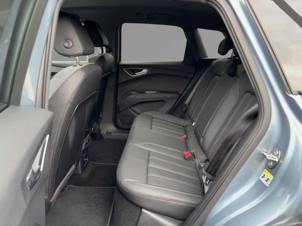 Audi Q4 e-tron 2025
