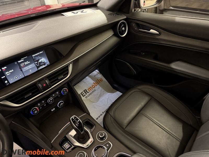 Alfa Romeo Stelvio 2022