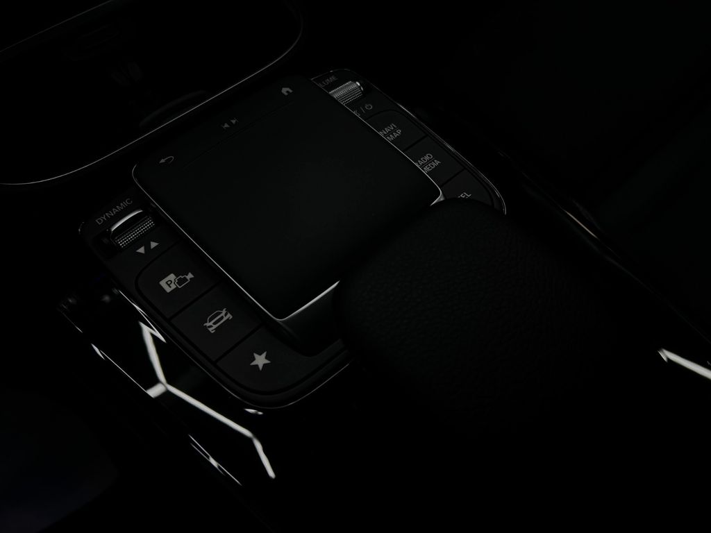 Mercedes-Benz A 250 2021