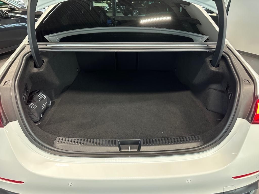 Mercedes-Benz E 300 2024