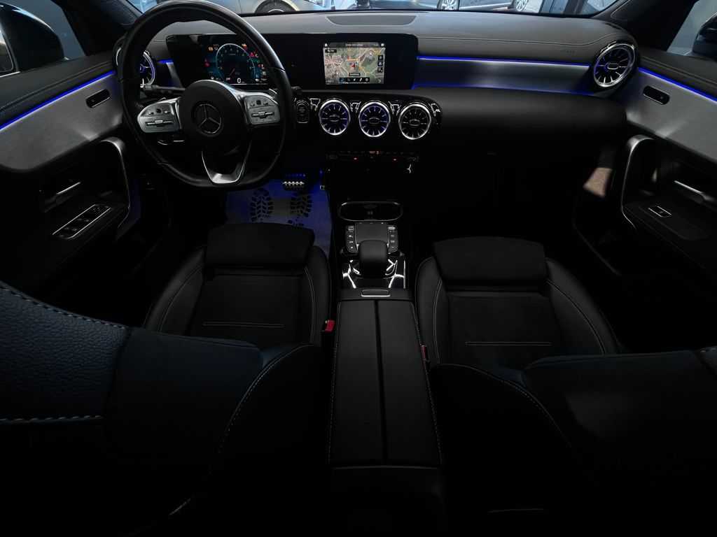 Mercedes-Benz A 250 2021