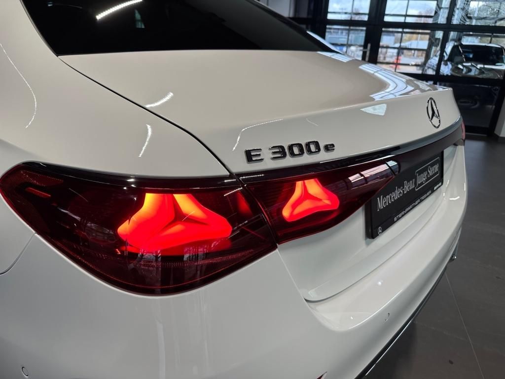 Mercedes-Benz E 300 2024