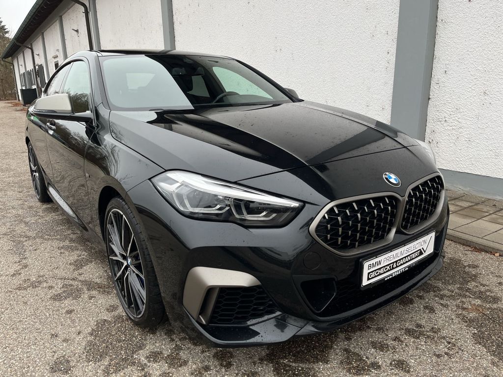 BMW M235 2022