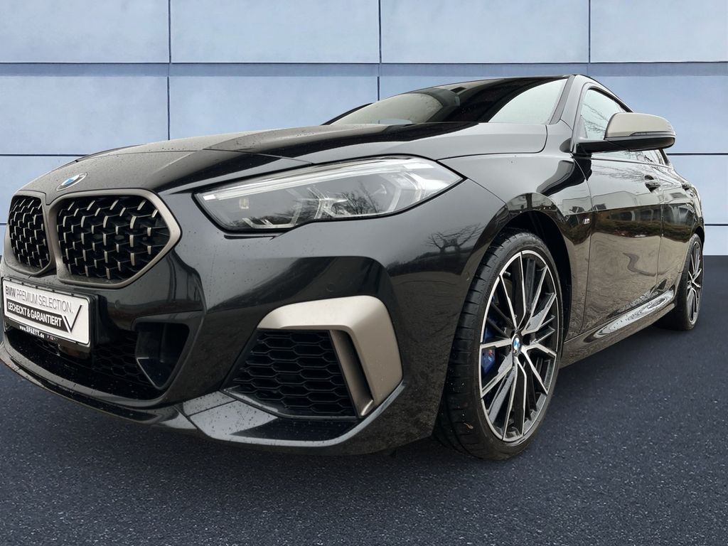 BMW M235 2022