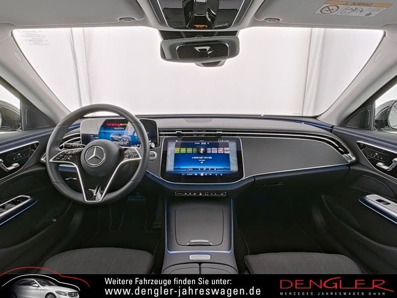 Mercedes-Benz E 300 2025