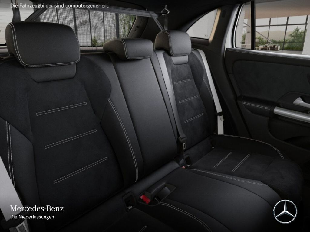 Mercedes-Benz GLA 200 2025