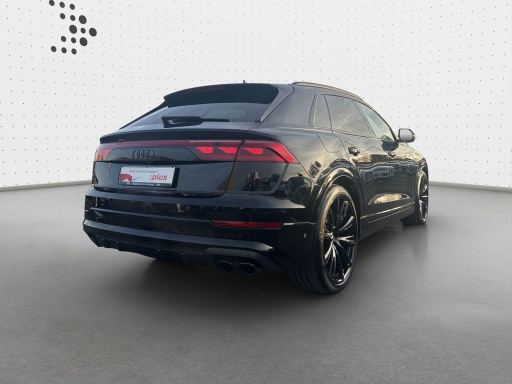 Audi SQ8 2025