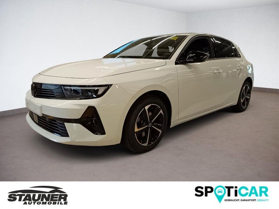 Opel Astra 2024