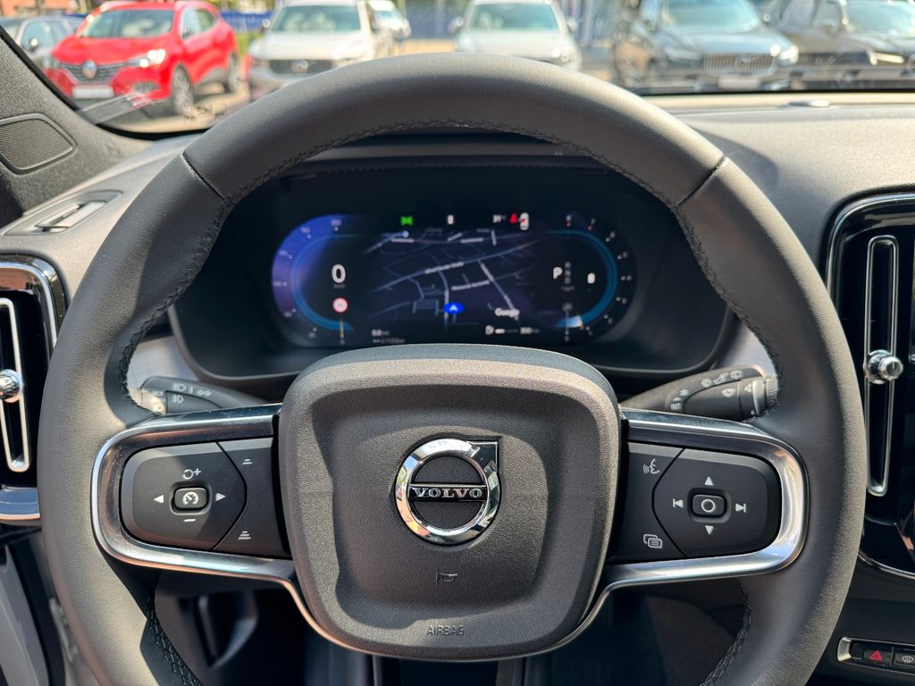 Volvo XC40 2024