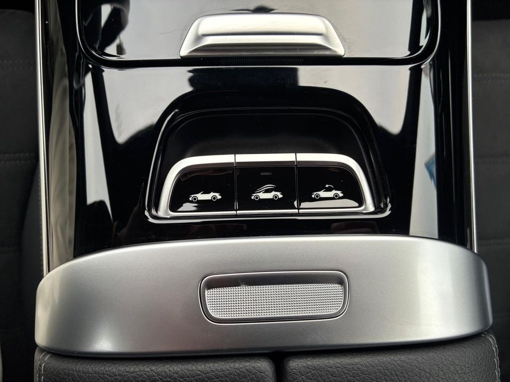 Mercedes-Benz CLE 200 2024